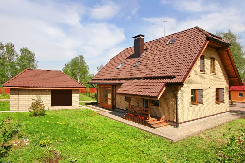 Проект каркасного дома с мансардой Бавария L под ключ от компании БАКО